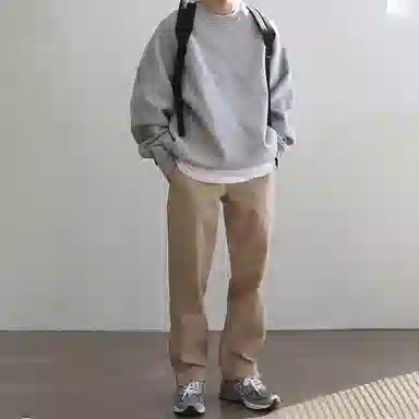 我是大卫 纯色基础款圆领落肩套头休闲卫衣 男女同款