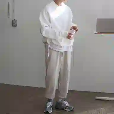 我是大卫 纯色基础款圆领落肩套头休闲卫衣 男女同款