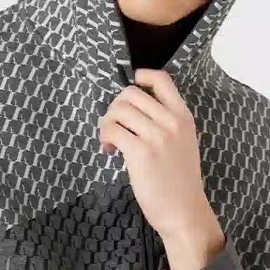 EMPORIO ARMANI SS22 Logo