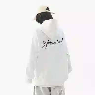 LA'T.WEEKEND Logo