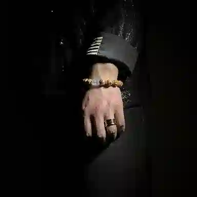 MOUNTAINS AND MANS 925