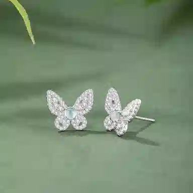 幸囍礼 蓝水 莺歌蝶舞精致  光影蝴蝶新中式国潮清冷感小众设计耳饰 轻奢高级感温婉通勤 豆种 翡翠耳环 男女同款情侣款