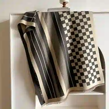 纳兰杜 高级感小流苏气质时尚百搭斗篷异域风格穿搭 聚酯纤维 披肩 女款