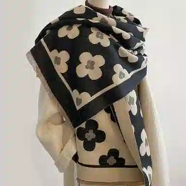 纳兰杜 春夏薄款小流苏高级感旅行配饰外搭四季通用拍照实用 聚酯纤维 披肩 女款