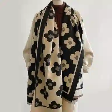 纳兰杜 春夏薄款小流苏高级感旅行配饰外搭四季通用拍照实用 聚酯纤维 披肩 女款