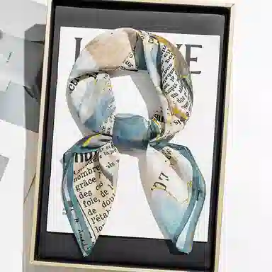 上海故事 百搭春秋时尚装饰喷绘外出 棉 桑蚕丝 绒线围巾 女款