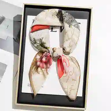 上海故事 百搭春秋时尚装饰喷绘外出 棉 桑蚕丝 绒线围巾 女款