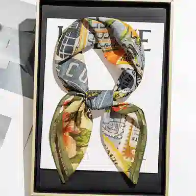 上海故事 百搭春秋时尚装饰喷绘外出 棉 桑蚕丝 绒线围巾 女款