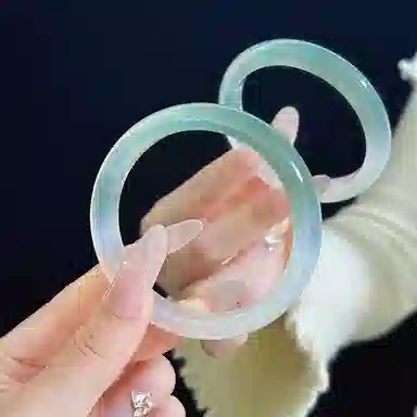 正大福 半山半水 美人镯 新中式复古典雅国风奢华旗袍汉服婉约清丽精致可爱优雅气质日常百搭首饰 玉髓 手镯 女款