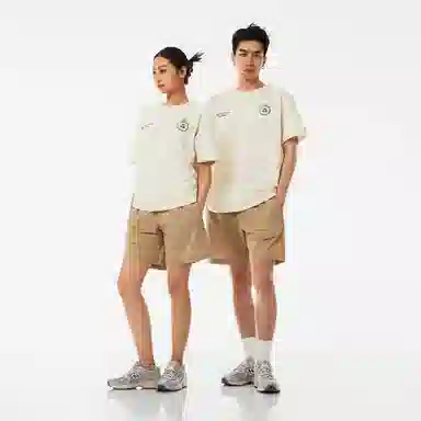 New Balance HperSports logoT