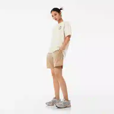 New Balance HperSports logoT
