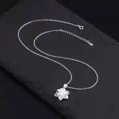 990