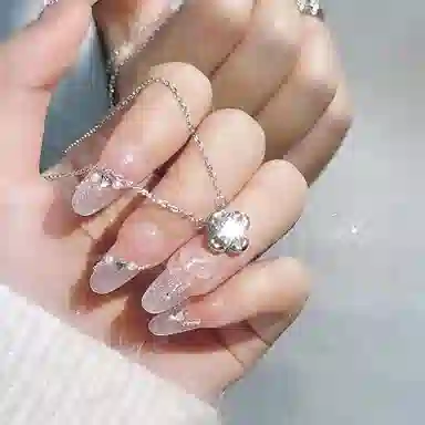 925