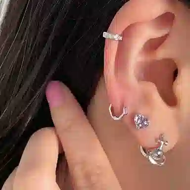 S925