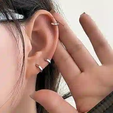 S925
