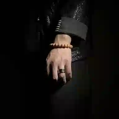 MOUNTAINS AND MANS 925