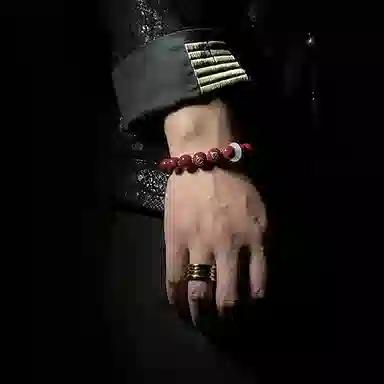 MOUNTAINS AND MANS 925