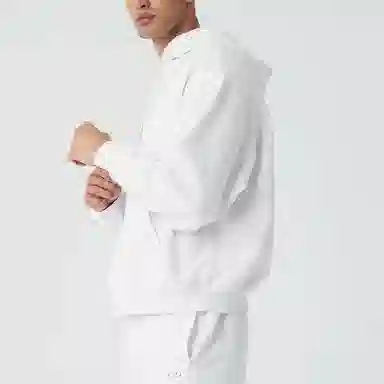 alo yoga JISOO