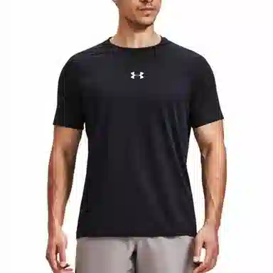 Under Armour T