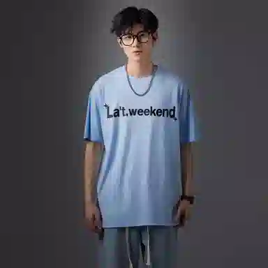 LA'T.WEEKEND LogoT