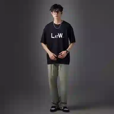 LA'T.WEEKEND LogoT