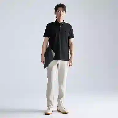 LESS IS MORE LOGOPolo