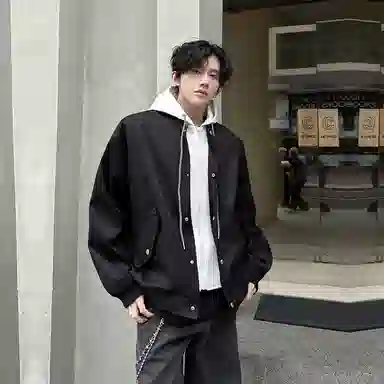 FORCEPULR cleanfitbomber