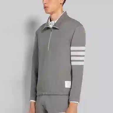 THOM BROWNE T