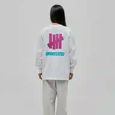 UNDEFEATED SS25 LogoT