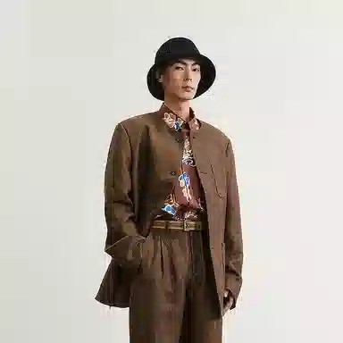 速写 纯色简约轻商务日常西装 男款