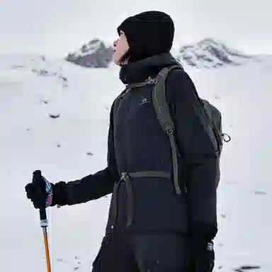 Pioneer Camp Snow Mink Series