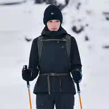 Pioneer Camp Snow Mink Series