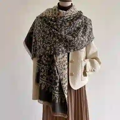 纳兰杜 气质高级感时尚百搭旅游拍照实用穿搭薄款礼盒装 聚酯纤维 披肩 女款