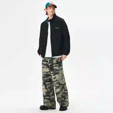 s.k. manor hill logo