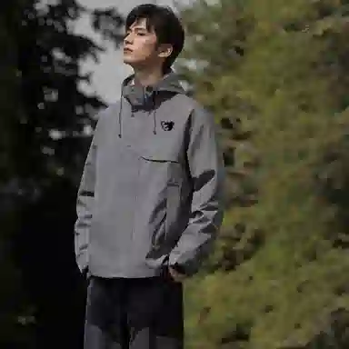 赛琪 户外登山攀岩纯色运动时尚舒适休闲风衣连帽长袖多口袋工装机能风防风防水宽松休闲百搭通勤夹克外套 男女同款