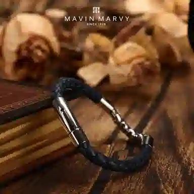 MAVIN MARVY Braided Leather Bracelet Black