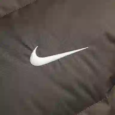 Nike Storm-FIT Windrunner