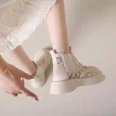 蚂蚁城 超纤皮 舒适时尚 潮流 百搭 简约 短筒 切尔西靴 女款