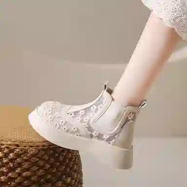 蚂蚁城 超纤皮 舒适时尚 潮流 百搭 简约 短筒 切尔西靴 女款