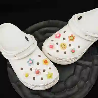 crocs DIY