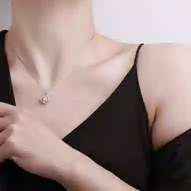 S925