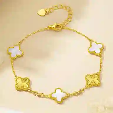 老福黄金 幸运四叶草系列 幸运相伴 幸福相随 新中式国风轻奢贵气感   璀璨闪耀 优雅气质手饰 优质母贝 手链 女款 礼盒装