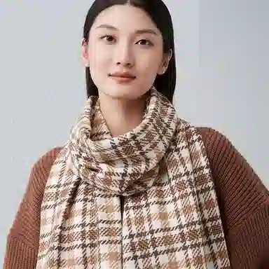 红豆 秋冬季保暖百搭 山羊绒 绒线围巾 女款