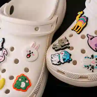 crocs