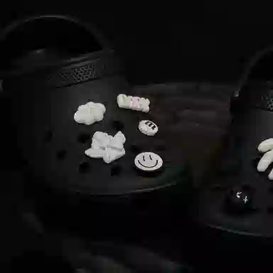 10 crocs DIY