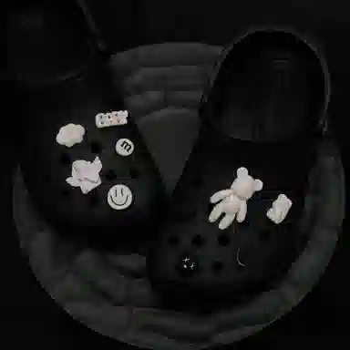 10 crocs DIY
