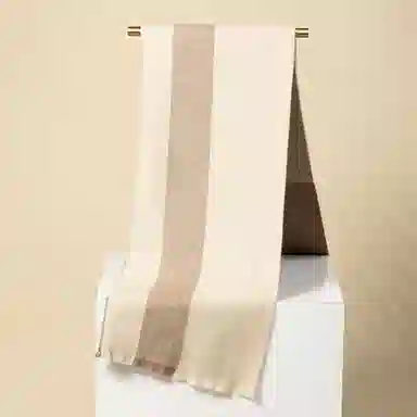 100