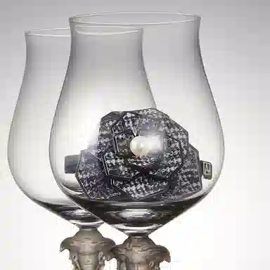 ALEXANDRE DE PARIS 8