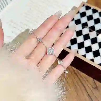 TRVMOE ins S925