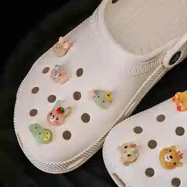 crocs